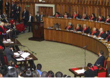 El diputado Ismael García declaró asimismo en el TSJ que "la mayoría de la Unidad" considera a Caldera "víctima de una celada montada por personeros del Gobierno"