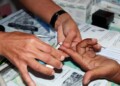 Prueba de glucosa en sangre fue realizada por las enfermeras