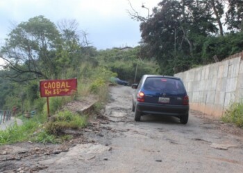 La entrada a la localidad requiere modernización