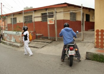 El ambulatorio sigue en total abandono después de ocho meses