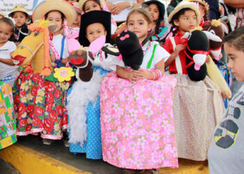 En Guaicaipuro se llevó a cabo el tercer encuentro de burriquitas para el rescate de valores y la cultura del municipio que promueve el burgomaestre Francisco Garcés.