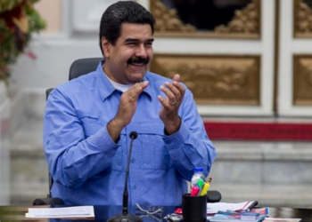 Maduro comentó que el próximo mes de diciembre se celebrará el congreso nacional del llamado Gran Polo Patriótico que agrupa a los partidos que apoyan a la "revolución bolivariana" para culminar "el ciclo de organización de fuerzas"