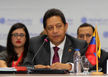 El ministro del Poder Popular para el Petróleo y Minería, Asdrúbal Chávez, señaló que “hoy Venezuela coloca sus riquezas energéticas a la orden de los pueblos hermanos"