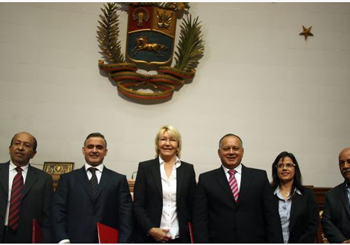 La Asamblea Nacional designó este lunes, en sesión extraordinaria, a Tarek William Saab, como Defensor del Pueblo; a Luisa Ortega Díaz, como Fiscal General de la República; y a Manuel Galindo Ballesteros, como Contralor General de la República.
