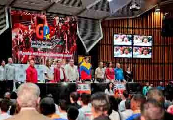 El presidente de la República, Nicolás Maduro, clausuró este lunes el primer Congreso Nacional del Gran Polo Patriótico Simón Bolívar