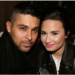 El actor Wilmer Valderrama también ejerce de atento “hermano” mayor con Madison De La Garza