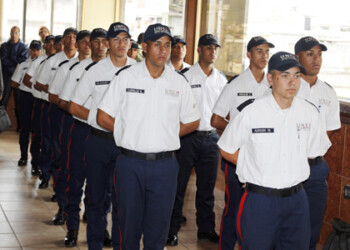 Jóvenes que conformarán la brigada vial