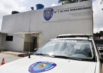 Policía del Estado Miranda, recuperaron una camioneta marca Chevrolet, modelo Blazer, color gris, año 1996, placa GAF81V, la cual fue robada de una residencia ubicada en San Diego de Los Altos