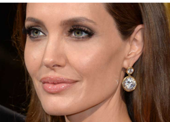 Angelina jolie: No estamos
solos en el mundo