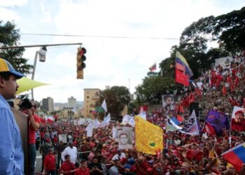 Presidente Nicolas Maduro estuvo junto a los ciudadanos que se movilizaron  este viernes 23 de enero desde El Rincón del Taxista hasta el El Calvario, en Caracas, para rendir homenaje a los 57 años del derrocamiento de la dictadura de Marcos Pérez Jiménez.