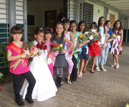 Para el viernes 12 de febrero es la fiesta de carnaval con todos los niños de la institución