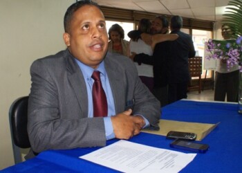 Miguel López es el nuevo 
Director de la UNESR Los Teques
