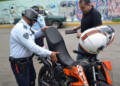 Funcionarios realizan experticias a los autos