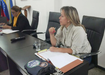 López: “Tenemos prevista la realización de asambleas de vecinos en las comunidades, para aproximarnos a las realidades particulares de los sectores”.