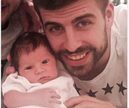 Shakira y Piqué siguen compartiendo fotos de su recién nacido Sasha
