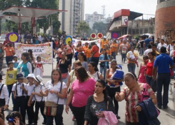 Una gran fiesta carnestolenda que da paso a las diversas actividades por el tan esperada llegada del Rey Momo