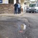 Hace más de un año no asfaltan y las calles han progresado cuantitativamente con los huecos
