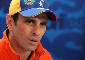 Capriles cuestionó que representantes del Ejecutivo nacional tapen la realidad del país con cifras de la movilización de temporadistas durante la Semana Mayor