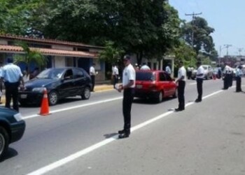 Los puntos de control siguen arrojando detenidos