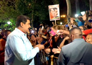El presidente Nicolás Maduro en su programa nº26 desde Anzoátegui, acusó este martes a su homólogo español Mariano Rajoy de atacar a Venezuela