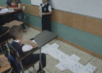 Alumnos de tercer grado con su creatividad, conocieron y representaron cada uno de los juegos que han marcado la infancia de varias