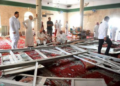 Unas 20 personas murieron y alrededor de 50 resultaron heridas cuando un atacante suicida se sacrificó en una mezquita chií  CORT. REUTERS