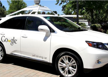 El coche que se conduce solo de Google es un proyecto iniciado en 2009 con la vista puesta en el largo plazo