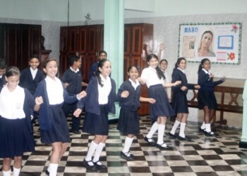 Con diversas actividades de preámbulo