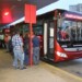 Usuarios tienen que esperar hasta 2 horas en cola para usar al servicio