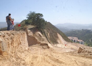 Afirman que son pisatarios porque tienen 22 años allí; rechazan atropellos por la construcción de la circunvalación de  Los Teques