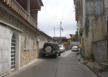 Claman urgentemente presencia de Hidrocapital en la zona, ya que tampoco se ha activado un plan de contingencia, a través de camiones cisternas y ya están sin una gota de agua en sus casas