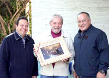 El expresidente brasileño Luiz Inácio Lula da Silva recibió este miércoles al titular de la Asamblea Nacional de Venezuela, Diosdado Cabello, y a una delegación ministerial de Venezuela