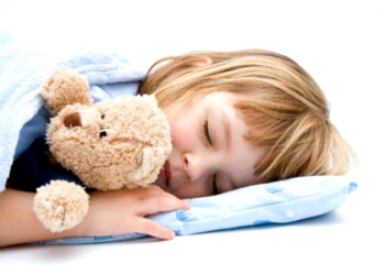 El buen dormir es necesario para que los niños se repongan del acontecer del día y tengan mayor rendimiento en sus actividades psicomotoras.