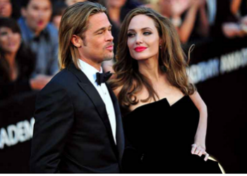 Brad y Angelina planean
comprar una isla griega