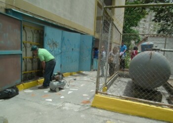 Una contratista de Pdvsa Gas realizó una primera inspección y certificó que no había fugas en ninguno de los apartamentos y luego reinspeccionó la zona y más de 16 apartamentos tenían el defecto