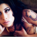 La cinta, titulada “Amy” y que relata el ascenso y caída de la cantante fallecida en 2011, llega esta noche a los cines británicos bajo la dirección de Asif Kapadia  ARCHIVO