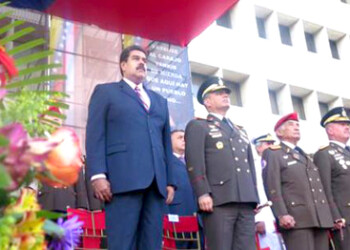 Durante su alocución en el acto, el primer mandatario nacional indicó que “hoy tenemos patria porque tenemos un poder militar representado en la Fanb del siglo XXI”