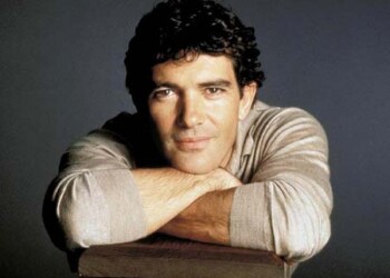 Rita Moreno entregará el Premio Platino de Honor al actor Antonio Banderas en la gala de la segunda edición de los Premios Platino del Cine Iberoamericano que se celebrará el sábado en Marbella (sur de España)