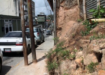 La basura, las fallas en el alumbrado público y la inseguridad son parte de la problemática