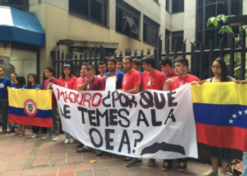 Estudiantes exigen
mediación de la OEA por
crisis humanitaria en el país