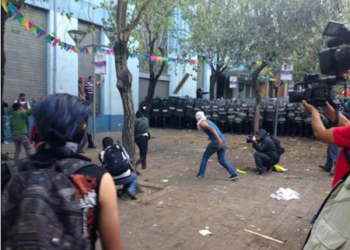 cuador enfrentó este jueves intensas protestas en las calles y el bloqueo de varias vías, en una jornada de rechazo al gobierno y a una enmienda constitucional que permitiría la reelección del presidente Rafael Correa