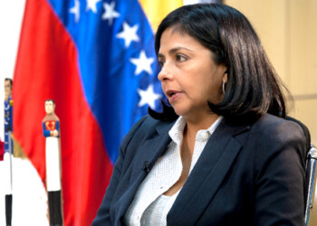 Rodríguez ofreció su declaración a Telesur desde Antigua y Barbuda, como parte de la gira diplomática que realiza el gobierno de Venezuela por El Caribe