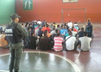"Los detenidos están siendo violentados"