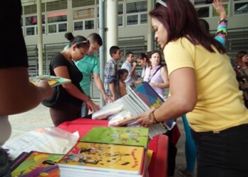 Gobernación de Miranda desplegó el operativo en el C.C Plaza, Comandancia de los Bomberos y Protección Civil