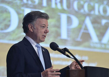 El presidente de Colombia, Juan Manuel Santos, reiteró que está dispuesto a reunirse con su homólogo venezolano, Nicolás Maduro, para tratar la crisis fronteriza