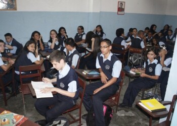 En los colegios el aumento fue proporcional al ajuste salarial de 30 %