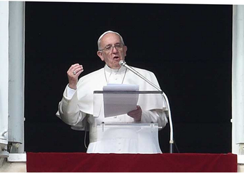 “La iglesia no los abandona”, clamó el Sumo Pontífice, particularmente sensible al tema por ser hijo de inmigrantes italianos