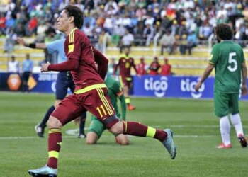 El altomirandino Mario Rondón aprovechó un balón dentro del área rival para anotar el segundo gol en el minuto 32. Sin embargo, la Vinotinto sufrió una derrota 4-2 ante el conjunto del boliviano, que suma sus primeros tres puntos del Premundial.