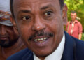 Adén, Yafar Mohamed Saad, gobernador de la ciudad meridional yemení, murió este domingo junto a cinco de sus guardaespaldas