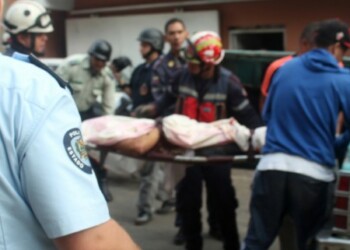 Cuerpos policiales coparon el lugar del suceso